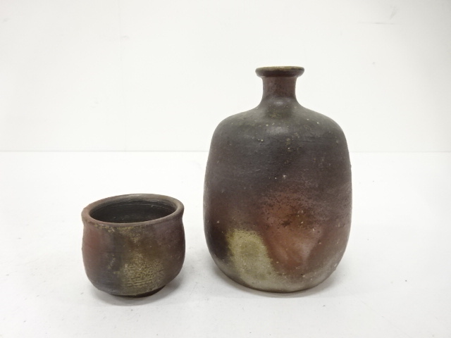 Pottery & Ceramics